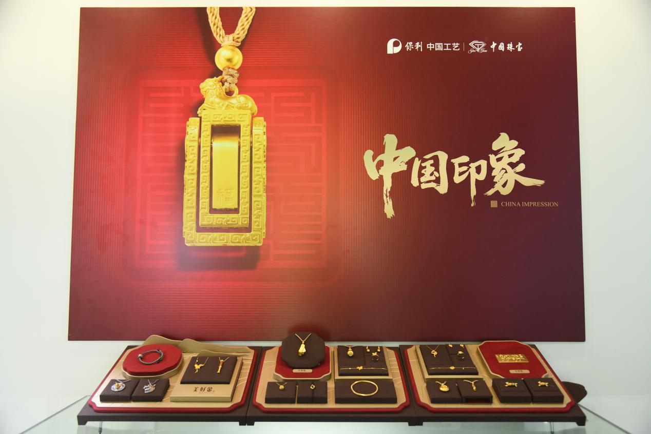 f9927e55af704225889bfcf940fb2d09