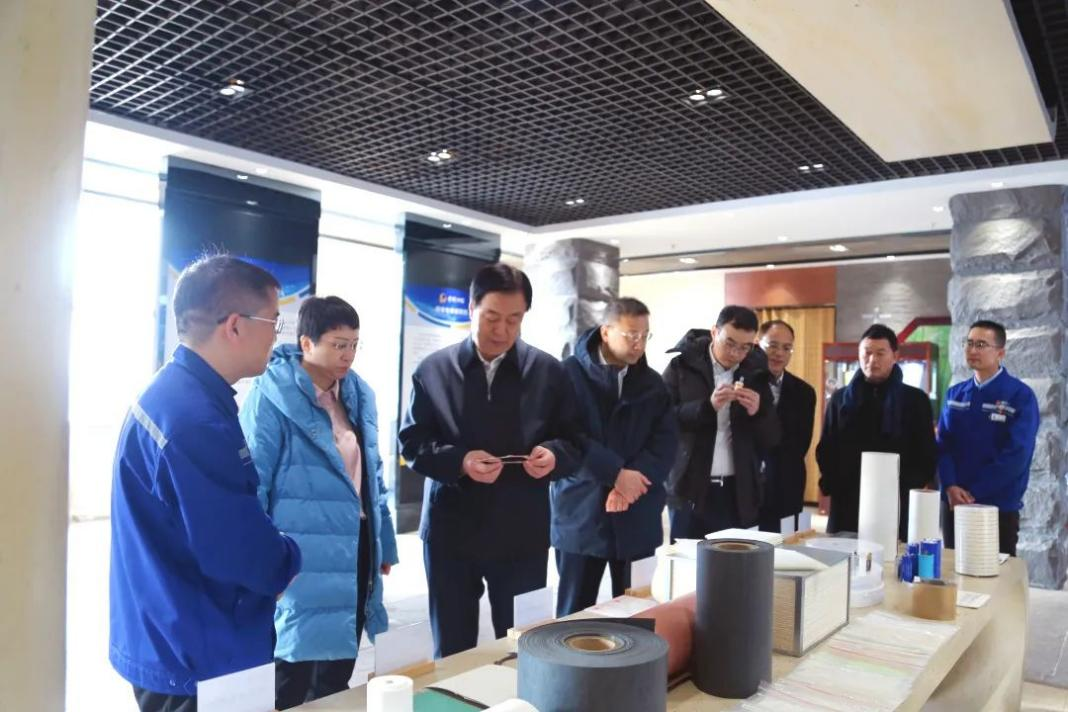 eeb2845d2b184b1cb47c2b8702f018d1